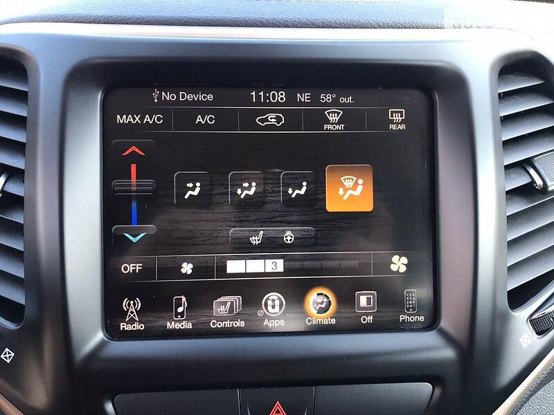 Позашляховик / Кросовер Jeep Cherokee 2015 в Львові