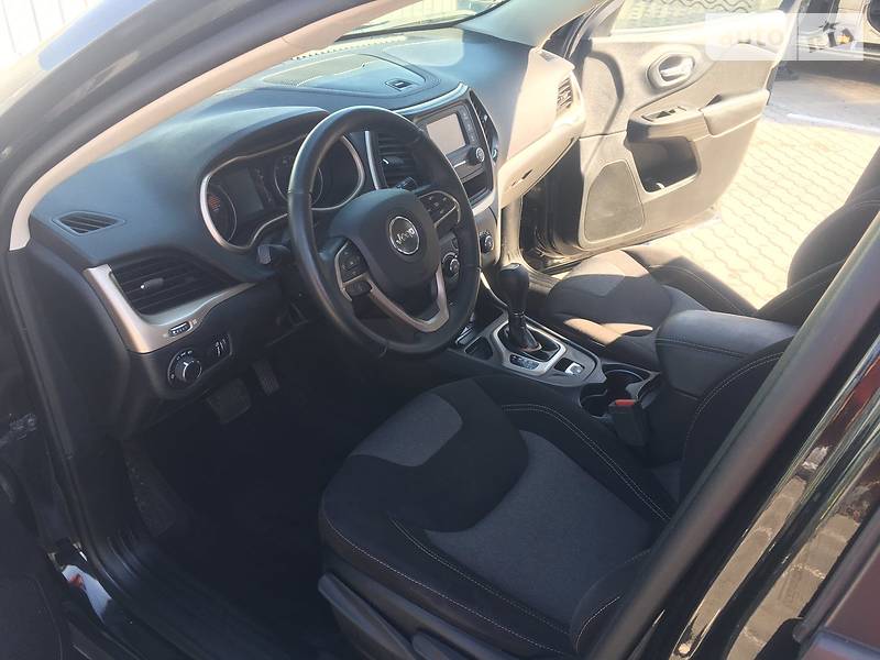 Позашляховик / Кросовер Jeep Cherokee 2016 в Луцьку