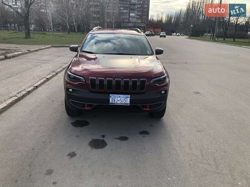 Внедорожник / Кроссовер Jeep Cherokee 2020 в Днепре