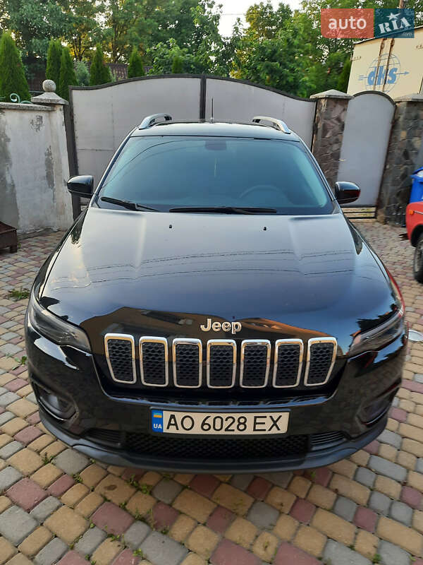 Внедорожник / Кроссовер Jeep Cherokee 2018 в Мукачево