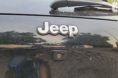 Позашляховик / Кросовер Jeep Cherokee 2016 в Запоріжжі