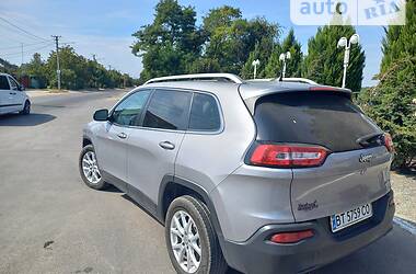 Позашляховик / Кросовер Jeep Cherokee 2017 в Хмельницькому