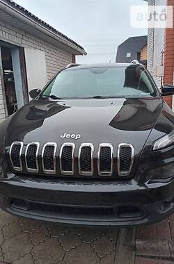 Внедорожник / Кроссовер Jeep Cherokee 2015 в Дергачах