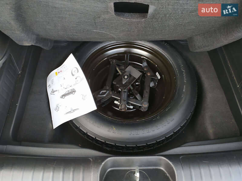 Внедорожник / Кроссовер Jeep Cherokee 2019 в Полтаве