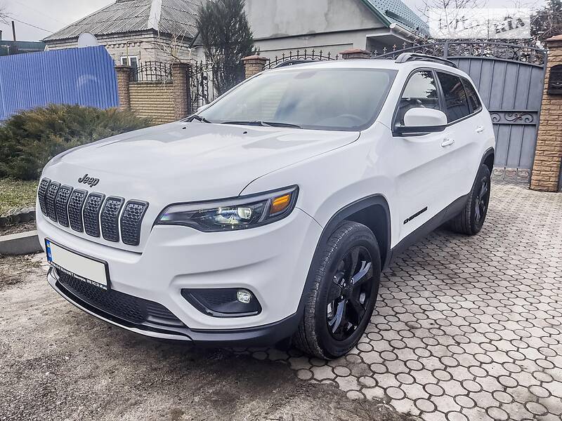 Внедорожник / Кроссовер Jeep Cherokee 2019 в Ивано-Франковске