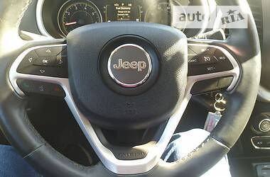 Позашляховик / Кросовер Jeep Cherokee 2013 в Лебедині