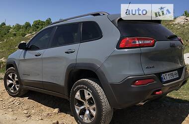 Позашляховик / Кросовер Jeep Cherokee 2014 в Івано-Франківську