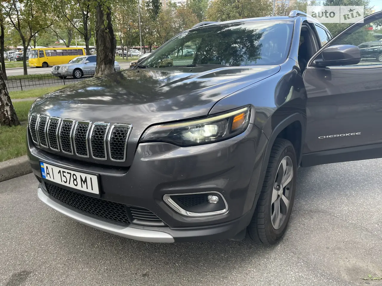 2018 Jeep Cherokee - мініатюра 29