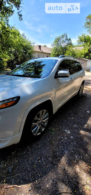 Jeep Cherokee