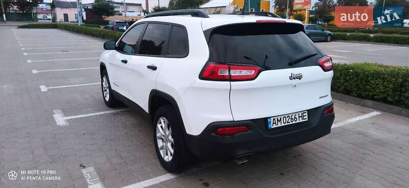 Позашляховик / Кросовер Jeep Cherokee 2017 в Житомирі