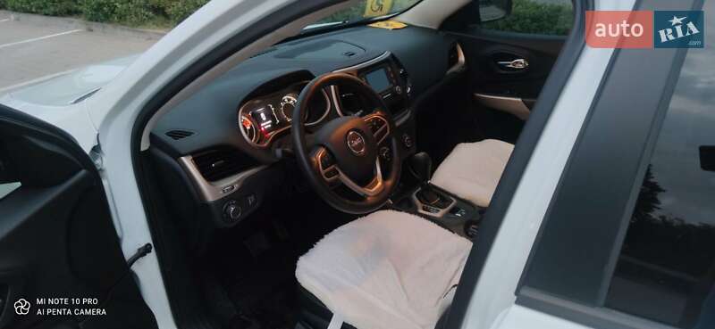 Позашляховик / Кросовер Jeep Cherokee 2017 в Житомирі