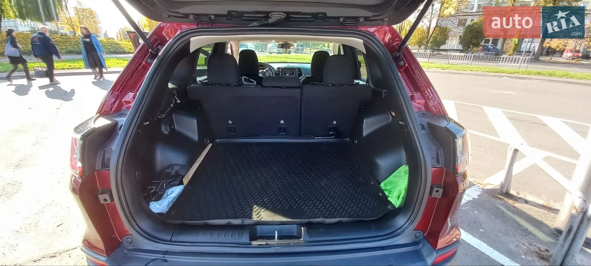 2019 Jeep Cherokee - мініатюра 46