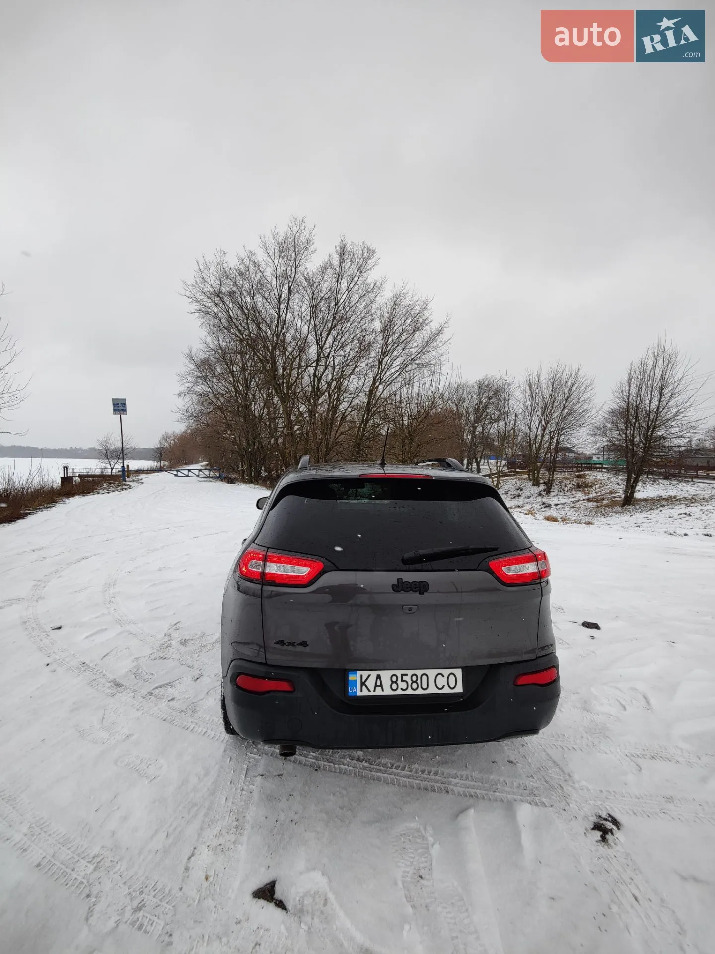 2017 Jeep Cherokee - мініатюра 8
