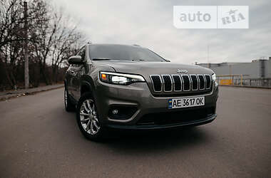 Внедорожник / Кроссовер Jeep Cherokee 2018 в Кривом Роге