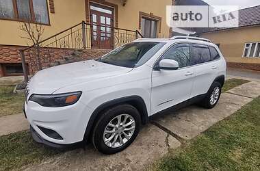 Внедорожник / Кроссовер Jeep Cherokee 2018 в Черновцах