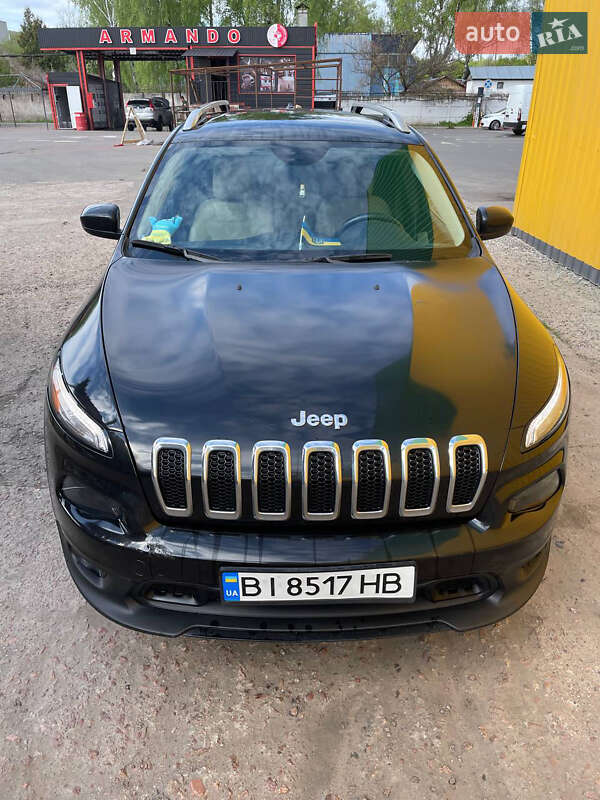 Внедорожник / Кроссовер Jeep Cherokee 2016 в Полтаве