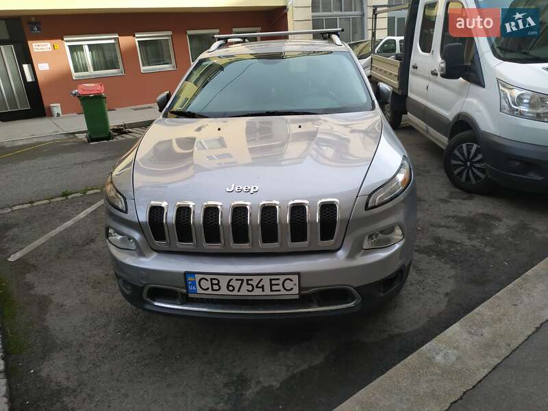Позашляховик / Кросовер Jeep Cherokee 2016 в Києві