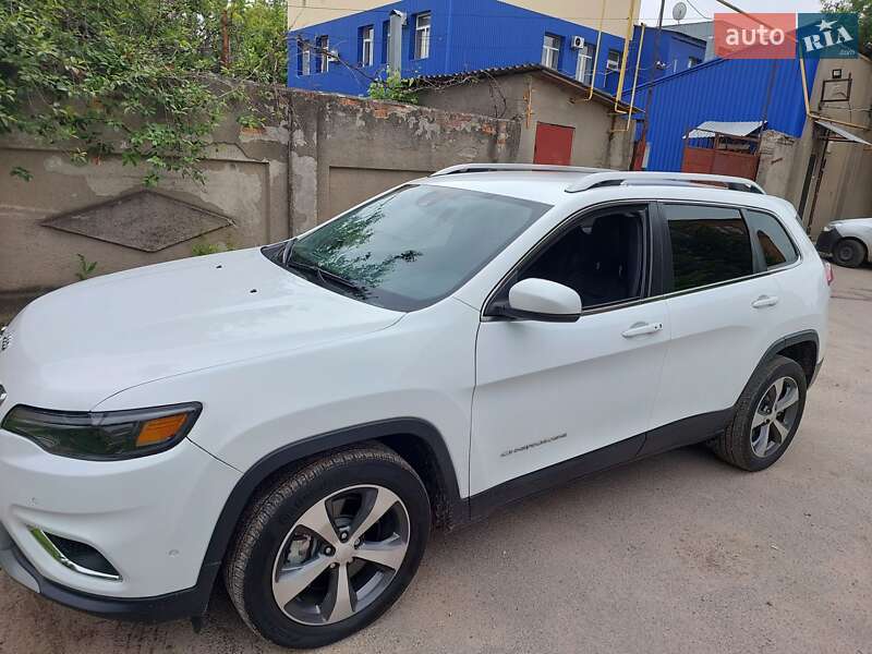 Позашляховик / Кросовер Jeep Cherokee 2018 в Харкові