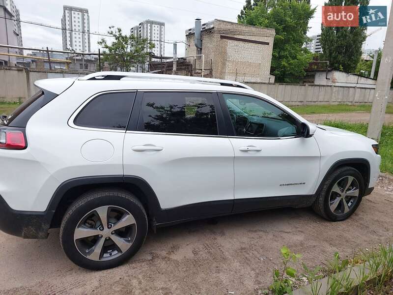 Позашляховик / Кросовер Jeep Cherokee 2018 в Харкові