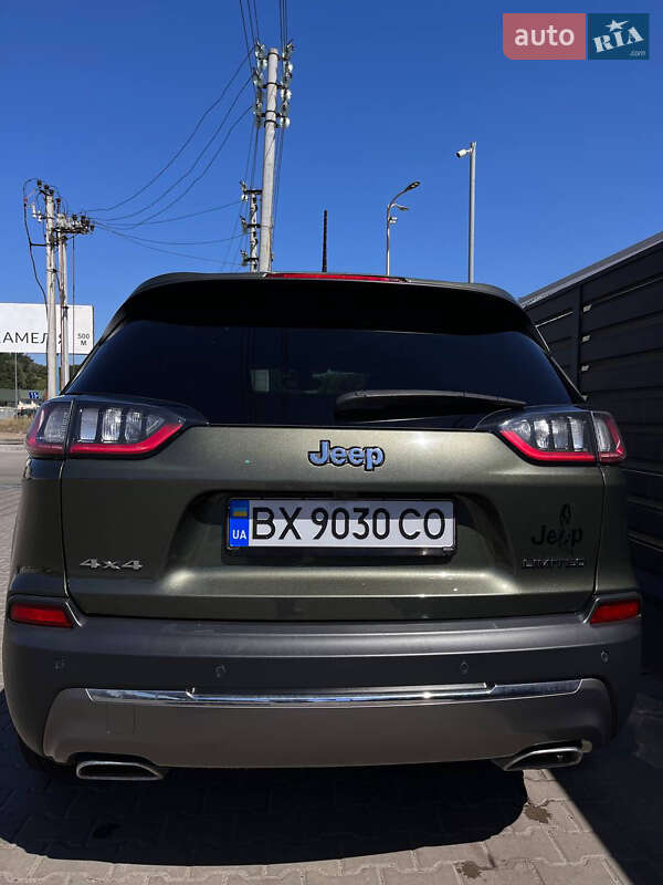 Внедорожник / Кроссовер Jeep Cherokee 2018 в Киеве