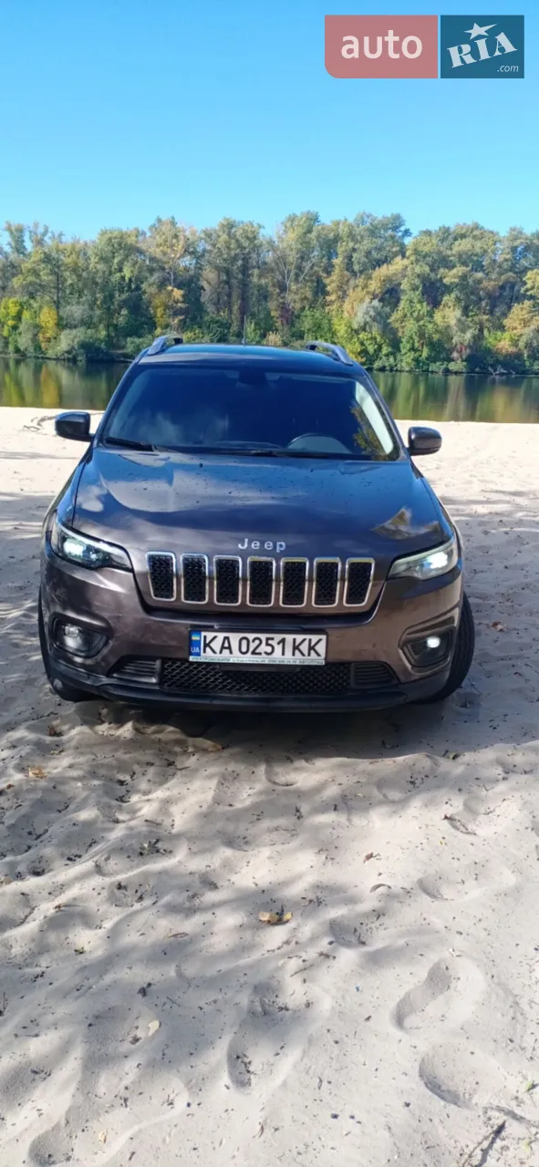 2020 Jeep Cherokee - мініатюра 23