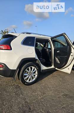 Внедорожник / Кроссовер Jeep Cherokee 2014 в Белой Церкви