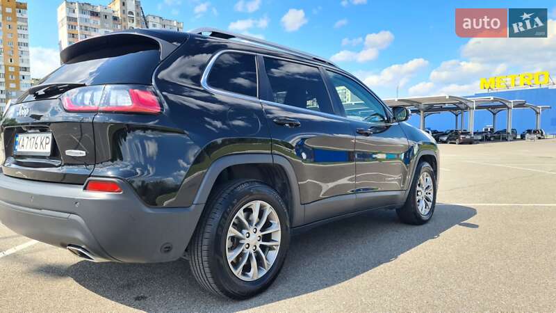 Позашляховик / Кросовер Jeep Cherokee 2021 в Києві