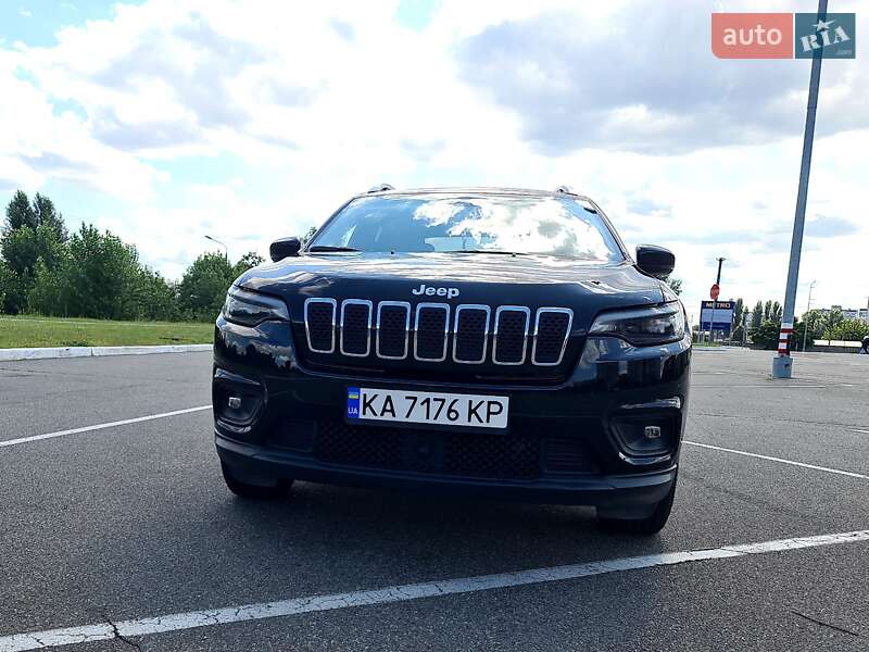 Позашляховик / Кросовер Jeep Cherokee 2021 в Києві