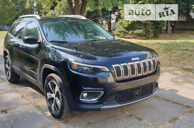 Внедорожник / Кроссовер Jeep Cherokee 2018 в Киеве