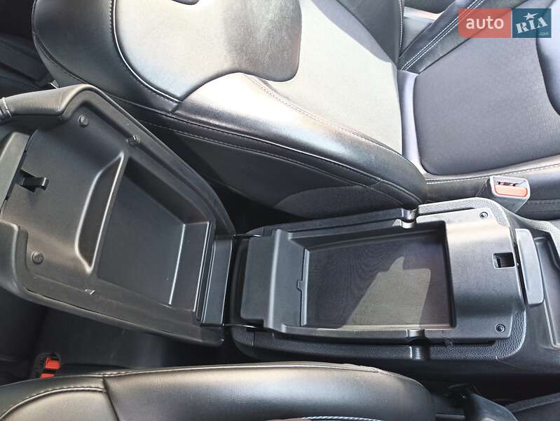 Позашляховик / Кросовер Jeep Cherokee 2019 в Хмільнику