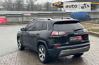 Внедорожник / Кроссовер Jeep Cherokee 2019 в Киеве