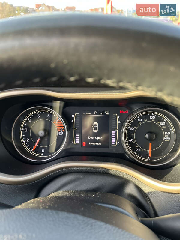 Внедорожник / Кроссовер Jeep Cherokee 2016 в Хмельницком