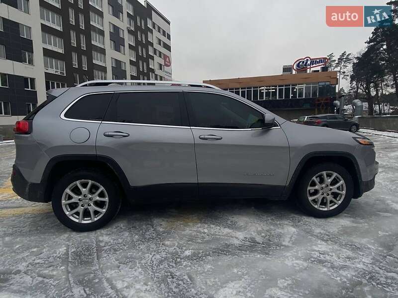 Внедорожник / Кроссовер Jeep Cherokee 2015 в Ирпене фото 5 Внедорожник / Кроссовер Jeep Cherokee 2015 в Ирпене