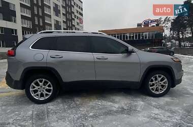 Внедорожник / Кроссовер Jeep Cherokee 2015 в Ирпене