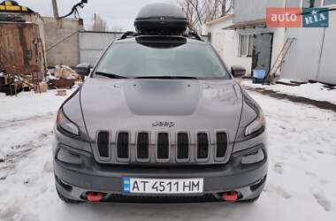 Внедорожник / Кроссовер Jeep Cherokee 2016 в Калуше