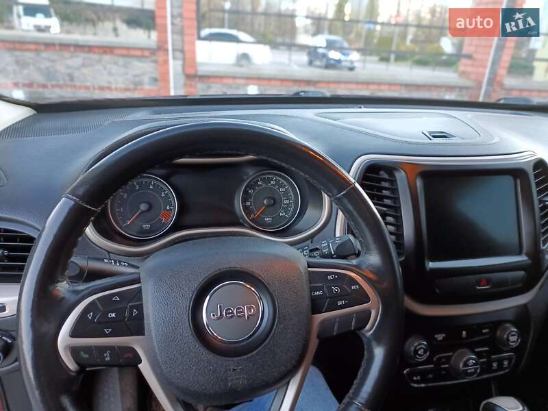 Внедорожник / Кроссовер Jeep Cherokee 2014 в Белой Церкви