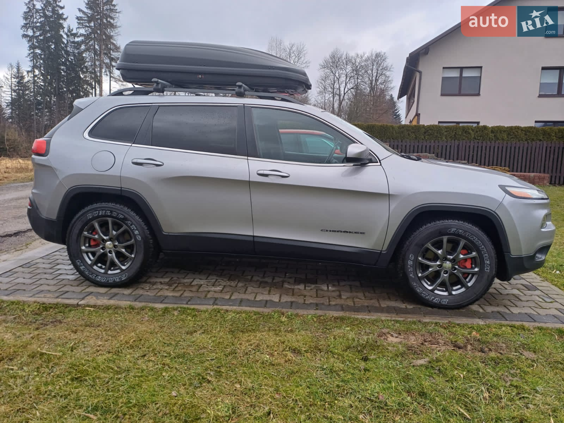 2015 Jeep Cherokee - мініатюра 4