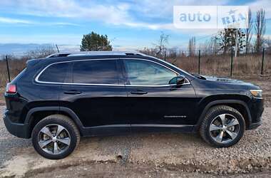 Внедорожник / Кроссовер Jeep Cherokee 2018 в Киеве