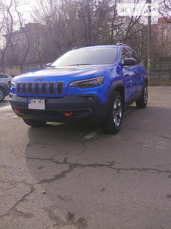 Внедорожник / Кроссовер Jeep Cherokee 2018 в Киеве