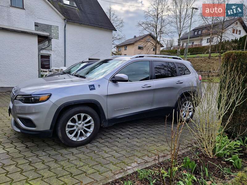 Позашляховик / Кросовер Jeep Cherokee 2018 в Києві