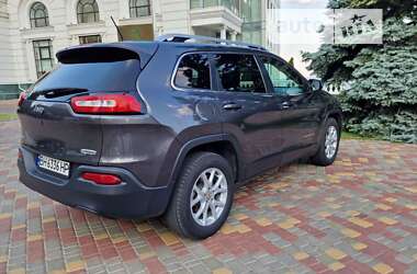 Внедорожник / Кроссовер Jeep Cherokee 2014 в Одессе