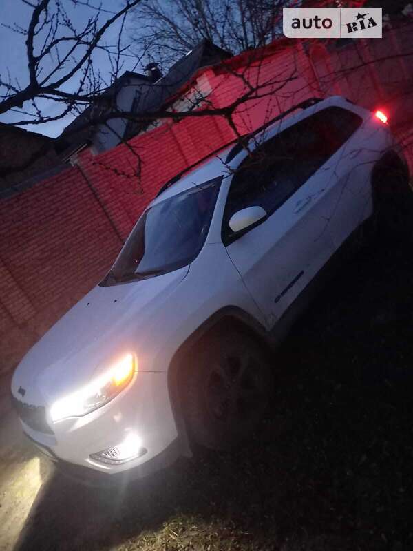 Позашляховик / Кросовер Jeep Cherokee 2019 в Харкові фото 9 Позашляховик / Кросовер Jeep Cherokee 2019 в Харкові