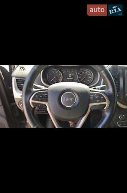 Внедорожник / Кроссовер Jeep Cherokee 2015 в Черкассах