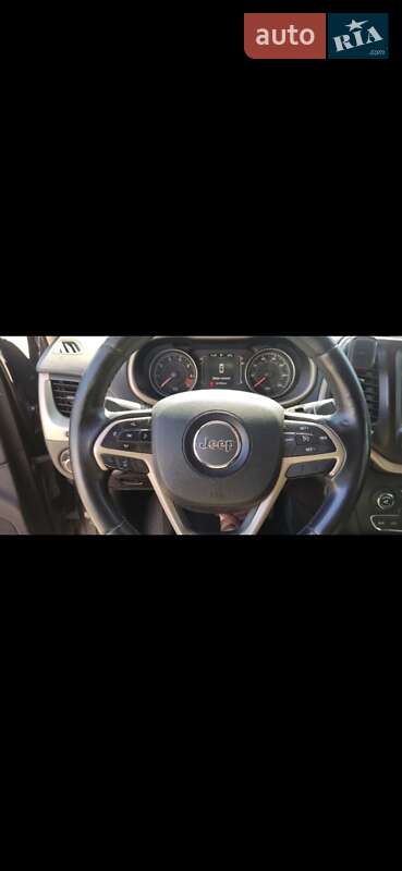 Позашляховик / Кросовер Jeep Cherokee 2015 в Черкасах