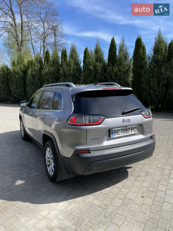 Внедорожник / Кроссовер Jeep Cherokee 2018 в Самборе фото 7 Внедорожник / Кроссовер Jeep Cherokee 2018 в Самборе