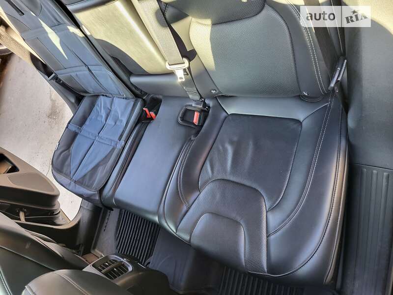 Внедорожник / Кроссовер Jeep Cherokee 2018 в Ровно