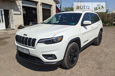 Позашляховик / Кросовер Jeep Cherokee 2019 в Чернівцях