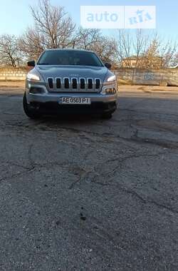 Внедорожник / Кроссовер Jeep Cherokee 2014 в Покровском