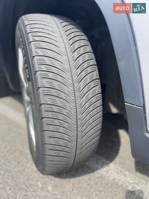 Внедорожник / Кроссовер Jeep Cherokee 2019 в Киеве фото 16 Внедорожник / Кроссовер Jeep Cherokee 2019 в Киеве