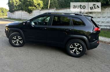 Внедорожник / Кроссовер Jeep Cherokee 2013 в Львове